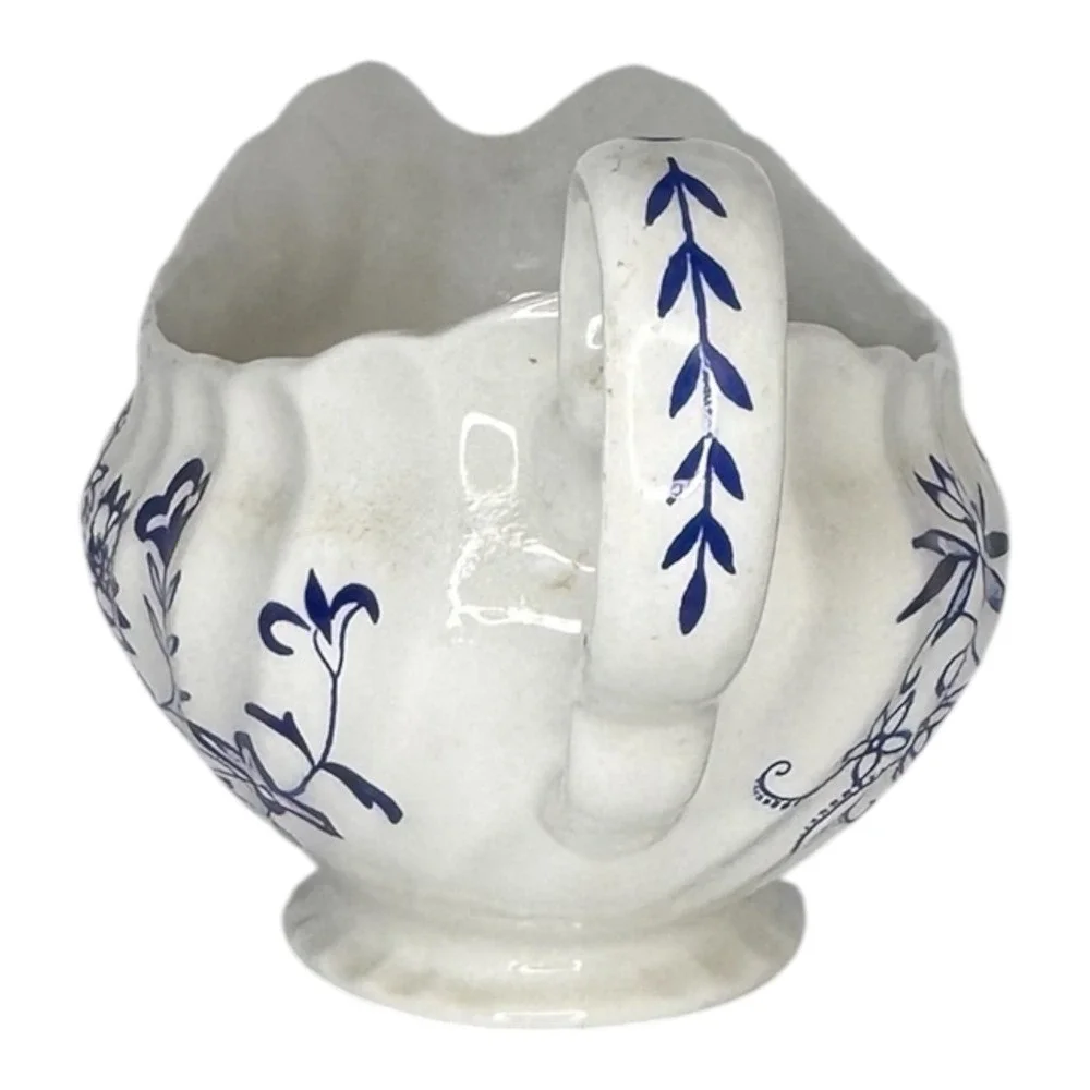 Blue Nordic Gravy Boat Made in England Blue and White Floral Onion Pattern Sauce